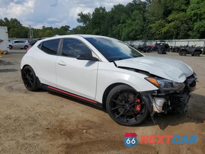 Czwarte zdjęcie samochodu z boku: 2020 HYUNDAI VELOSTER N VIN:KMHT36AH0LU006157 - miniatura