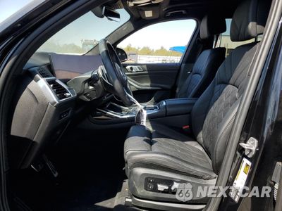 Zdjęcie 7 z 14 samochodu: 2025 BMW X7 XDRIVE40I VIN:5UX23EM08S9W58217 - miniatura