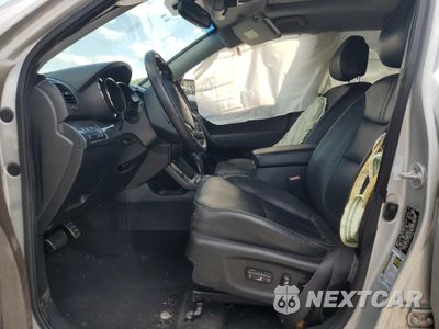 Zdjęcie 7 z 16 samochodu: 2011 KIA SORENTO SX VIN:5XYKWDA2XBG143419 - miniatura