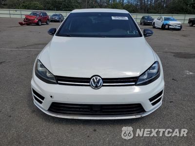 Piąte zdjęcie samochodu w środku: 2017 VOLKSWAGEN GOLF R VIN:WVWVF7AU7HW094921 - miniatura