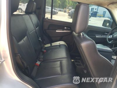 Zdjęcie 11 z 15 samochodu: 2009 JEEP LIBERTY LIMITED VIN:1J8GN58K49W543633 - miniatura