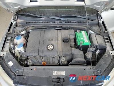 Zdjęcie 11 z 12 samochodu: 2012 VOLKSWAGEN JETTA SE VIN:3VWBP7AJXCM341067 - miniatura