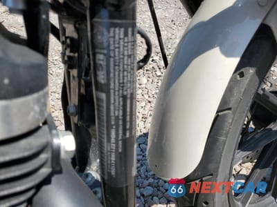Zdjęcie 9 z 11 samochodu: 2022 HARLEY-DAVIDSON XL883 N VIN:1HD4LE211NB411266 - miniatura