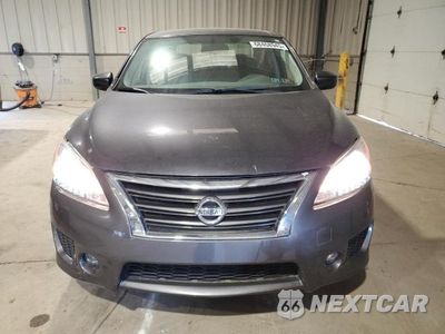 Piąte zdjęcie samochodu w środku: 2014 NISSAN SENTRA S VIN:3N1AB7AP1EL614796 - miniatura
