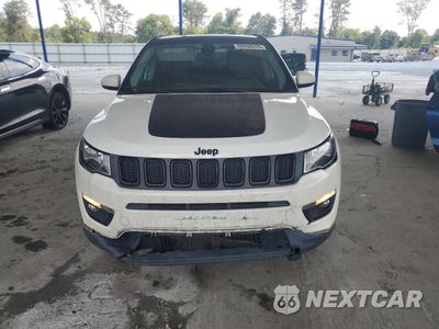 Piąte zdjęcie samochodu w środku: 2020 JEEP COMPASS LATITUDE VIN:3C4NJDBB3LT132119 - miniatura