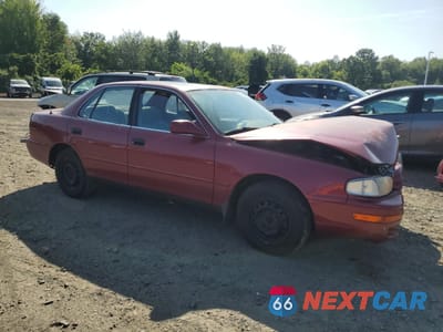 Czwarte zdjęcie samochodu z boku: 1993 TOYOTA CAMRY LE VIN:JT2SK12E9P0109934 - miniatura