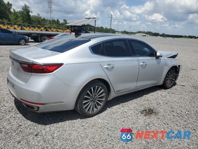 Trzecie zdjęcie samochodu z tyłu: 2018 KIA CADENZA LUXURY VIN:KNALC4J16J5123788 - miniatura