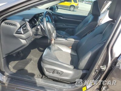 Zdjęcie 7 z 13 samochodu: 2020 TOYOTA CAMRY SE VIN:4T1G11AK5LU914531 - miniatura
