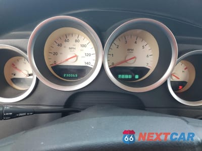 Zdjęcie 9 z 14 samochodu: 2005 DODGE MAGNUM SXT VIN:2D8GZ48V75H537075 - miniatura