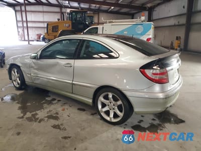 Drugie zdjęcie samochodu z przodu: 2003 MERCEDES-BENZ C 230K SPORT COUPE VIN:WDBRN40JX5A691336 - miniatura