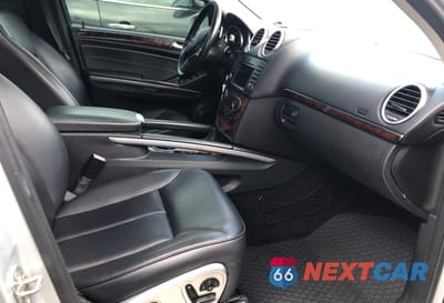 Piąte zdjęcie samochodu w środku: 2011 MERCEDES-BENZ GL 450 4MATIC VIN:4JGBF7BEXBA672438 - miniatura