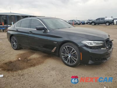 Czwarte zdjęcie samochodu z boku: 2022 BMW 530E VIN:WBA13AG07NCK61720 - miniatura