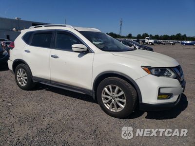 Czwarte zdjęcie samochodu z boku: 2018 NISSAN ROGUE S VIN:5N1AT2MT0JC795820 - miniatura