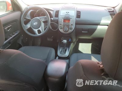Zdjęcie 8 z 15 samochodu: 2011 KIA SOUL + VIN:KNDJT2A26B7339556 - miniatura