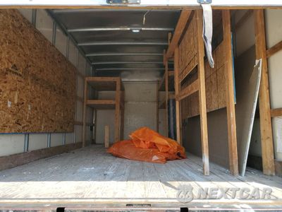 Zdjęcie 10 z 14 samochodu: 2013 FORD ECONOLINE E350 SUPER DUTY CUTAWAY VAN VIN:1FDWE3FL9DDB20436 - miniatura
