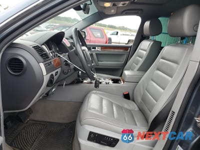 Zdjęcie 7 z 13 samochodu: 2007 VOLKSWAGEN TOUAREG V6 VIN:WVGZE77L57D000513 - miniatura