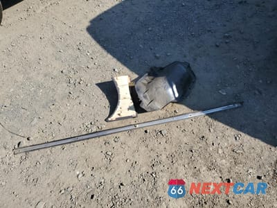 Zdjęcie 12 z 13 samochodu: 1993 TOYOTA CAMRY LE VIN:JT2SK12E9P0109934 - miniatura