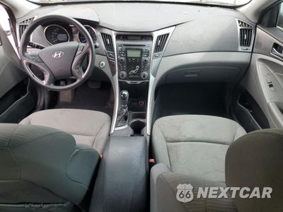 Zdjęcie 8 z 14 samochodu: 2011 HYUNDAI SONATA HYBRID VIN:KMHEC4A43BA004011 - miniatura