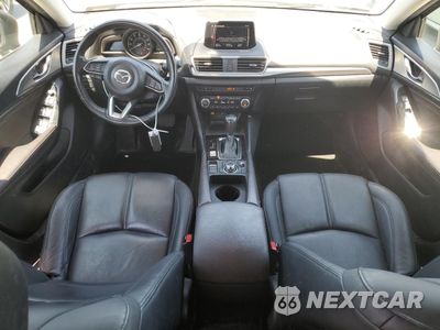 Zdjęcie 8 z 13 samochodu: 2018 MAZDA 3 TOURING VIN:3MZBN1L31JM266113 - miniatura
