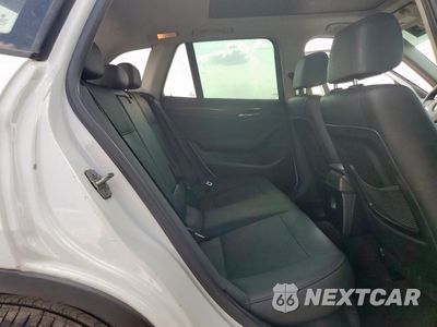 Zdjęcie 11 z 15 samochodu: 2013 BMW X1 XDRIVE35I VIN:WBAVM5C59DVV90574 - miniatura
