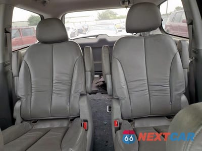 Zdjęcie 10 z 13 samochodu: 2014 KIA SEDONA EX VIN:KNDMH4C76E6587366 - miniatura