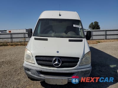 Piąte zdjęcie samochodu w środku: 2012 MERCEDES-BENZ SPRINTER 3500 VIN:WD3PF1CC4C5636799 - miniatura