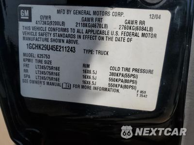 Zdjęcie 12 z 14 samochodu: 2005 CHEVROLET SILVERADO K2500 HEAVY DUTY VIN:1GCHK29U45E211243 - miniatura