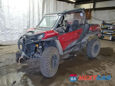 Drugie zdjęcie samochodu z przodu: 2024 CAN-AM COMMANDER XT 1000R VIN:3JBAKAX45RE001911 - miniatura