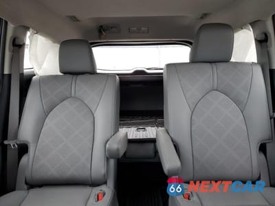 Zdjęcie 10 z 13 samochodu: 2024 TOYOTA HIGHLANDER HYBRID LIMITED HYBRID LIMITED VIN:5TDEBRCH4RS617482 - miniatura