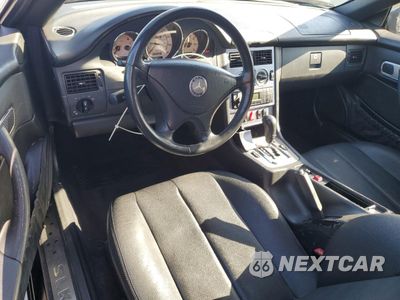 Zdjęcie 8 z 14 samochodu: 2003 MERCEDES-BENZ SLK 230 KOMPRESSOR VIN:WDBKK49F33F280207 - miniatura