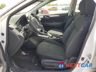 Zdjęcie 7 z 12 samochodu: 2016 NISSAN SENTRA S VIN:3N1AB7AP8GY317319 - miniatura