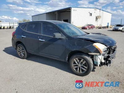 Czwarte zdjęcie samochodu z boku: 2010 NISSAN ROGUE S VIN:JN8AS5MV3AW131055 - miniatura