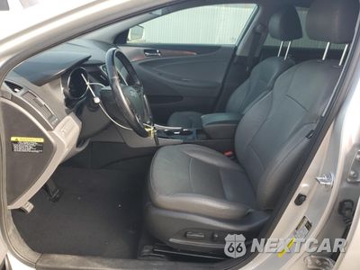 Zdjęcie 7 z 14 samochodu: 2014 HYUNDAI SONATA HYBRID VIN:KMHEC4A47EA103239 - miniatura