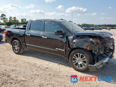 Czwarte zdjęcie samochodu z boku: 2021 NISSAN TITAN S VIN:1N6AA1EC4MN529399 - miniatura