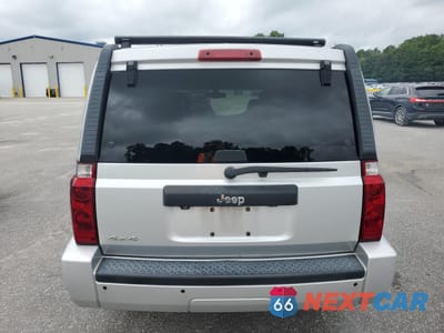 Zdjęcie 6 z 13 samochodu: 2010 JEEP COMMANDER SPORT VIN:1J4RG4GK4AC108861 - miniatura