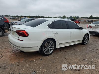 Trzecie zdjęcie samochodu z tyłu: 2017 VOLKSWAGEN PASSAT R-LINE VIN:1VWDT7A31HC007671 - miniatura