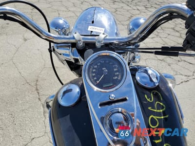 Zdjęcie 7 z 9 samochodu: 2007 HARLEY-DAVIDSON FLHRCI VIN:1HD1FR4377Y618471 - miniatura