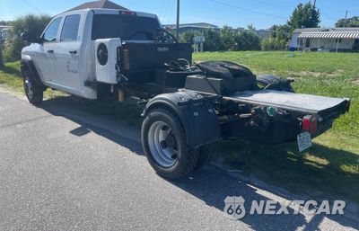 Trzecie zdjęcie samochodu z tyłu: 2021 RAM 5500 VIN:3C7WRMFL7MG512884 - miniatura