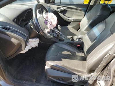 Zdjęcie 7 z 13 samochodu: 2014 FORD FOCUS TITANIUM VIN:1FADP3N26EL230436 - miniatura