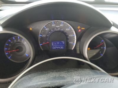 Zdjęcie 9 z 13 samochodu: 2013 HONDA FIT VIN:JHMGE8H36DC059747 - miniatura