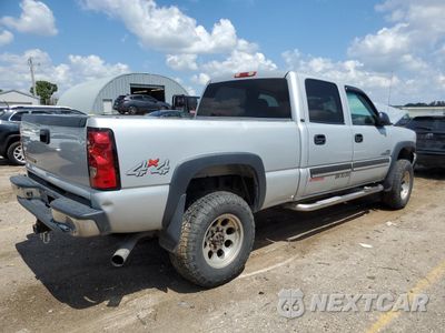 Trzecie zdjęcie samochodu z tyłu: 2006 CHEVROLET SILVERADO K2500 HEAVY DUTY VIN:1GCHK23D46F162579 - miniatura