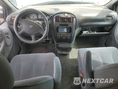 Zdjęcie 8 z 15 samochodu: 2005 DODGE GRAND CARAVAN SXT VIN:2D4GP44L85R175912 - miniatura
