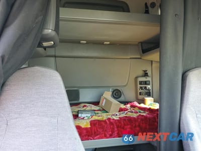 Zdjęcie 6 z 10 samochodu: 2016 INTERNATIONAL PROSTAR SEMI TRUCK VIN:3HSDJAPR9GN107422 - miniatura