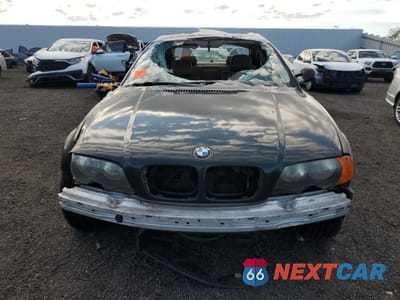 Piąte zdjęcie samochodu w środku: 2001 BMW 325 CI VIN:WBABN33461JW60255 - miniatura