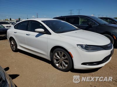Czwarte zdjęcie samochodu z boku: 2015 CHRYSLER 200 S VIN:1C3CCCBB0FN658776 - miniatura