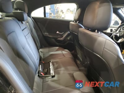 Zdjęcie 11 z 13 samochodu: 2025 MERCEDES-BENZ CLA 250 4MATIC VIN:W1K5J4HBXSN518077 - miniatura