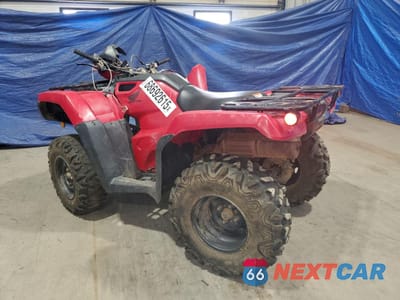 Trzecie zdjęcie samochodu z tyłu: 2024 HONDA TRX520FM FOREMAN 4X4 VIN:1HFTE4425RJ000512 - miniatura