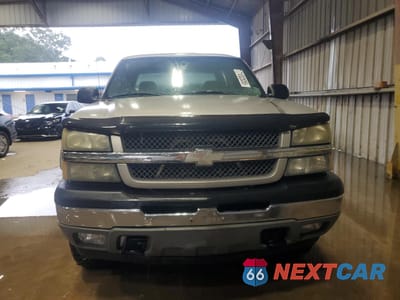 Piąte zdjęcie samochodu w środku: 2005 CHEVROLET SILVERADO K1500 VIN:2GCEK13T651277002 - miniatura
