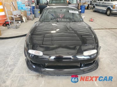 Piąte zdjęcie samochodu w środku: 1996 MAZDA MX-5 MIATA VIN:JM1NA3534T0717190 - miniatura