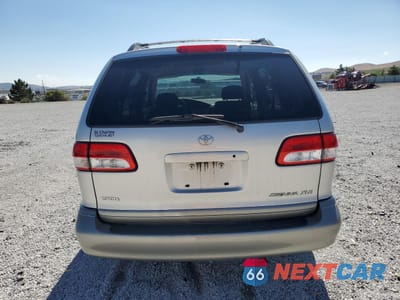 Zdjęcie 6 z 15 samochodu: 2001 TOYOTA SIENNA LE VIN:4T3ZF13C81U351186 - miniatura